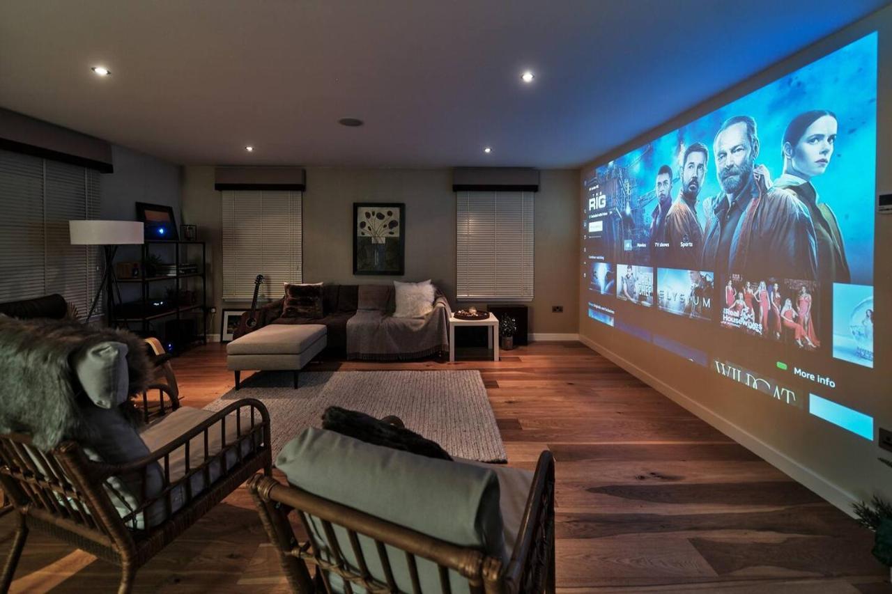 The Steadings, Aviemore Luxury 5 Star Rated 3 Bed With Home Cinema Garden And Parking Exterior foto